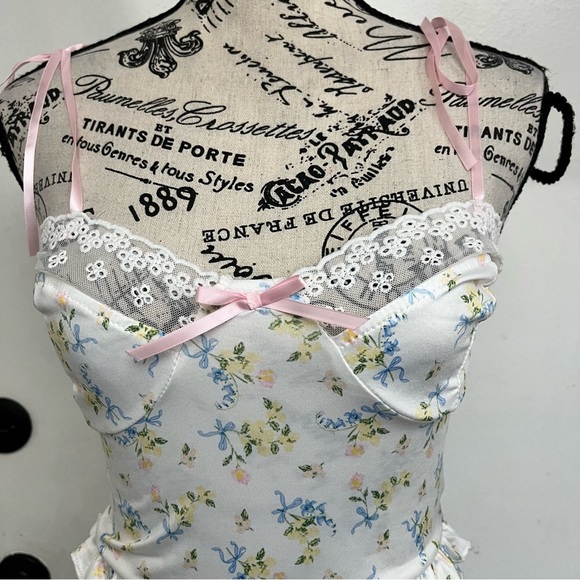 Sexy Floral Ribbon Strap Crop Top Lace Hippie Flower Ruffles Coquette  Cami S - Picture 12 of 12